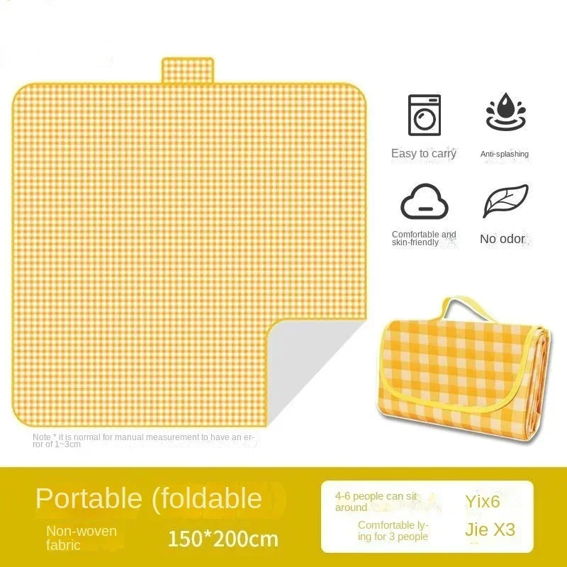 Picknickdecke zusammengepackt als Tasche